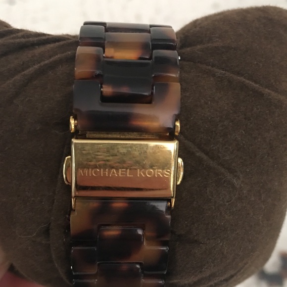 Michael Kors watch - Picture 2 of 3